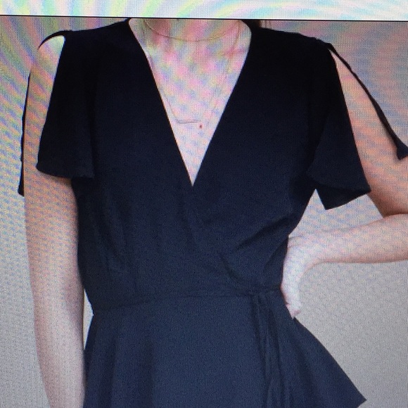 Lulus Tops - NWT Lulus Black Peplum Wrap Top Sz L